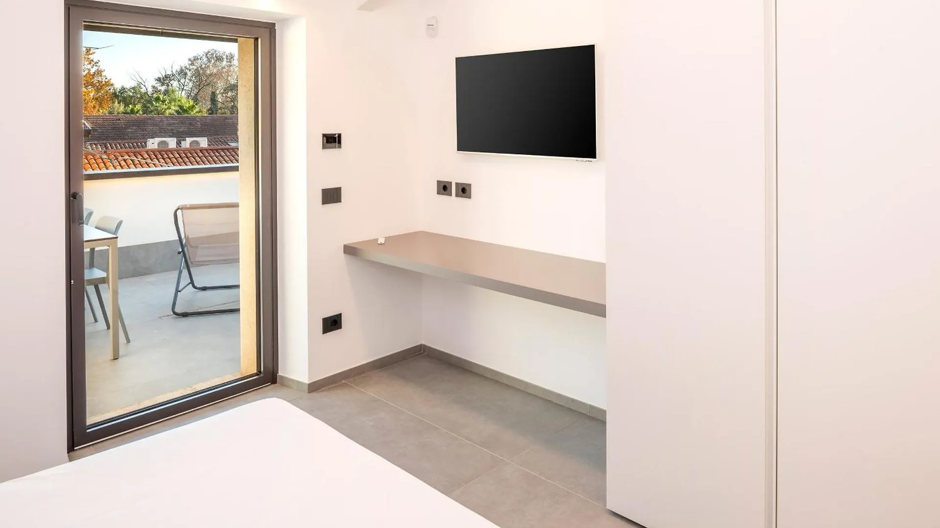 Blumen Apartment Bardolino