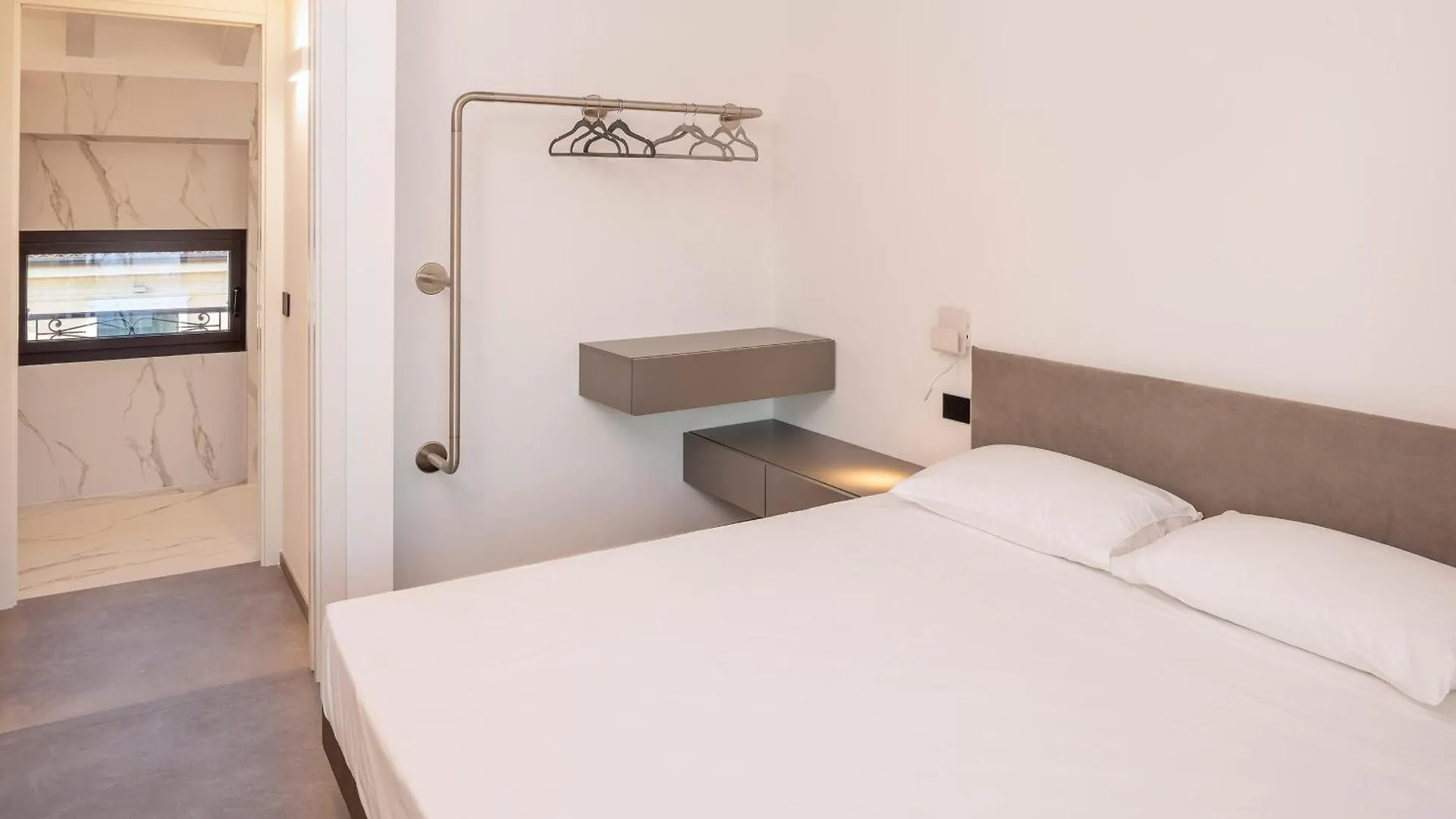 Blumen Apartment Bardolino
