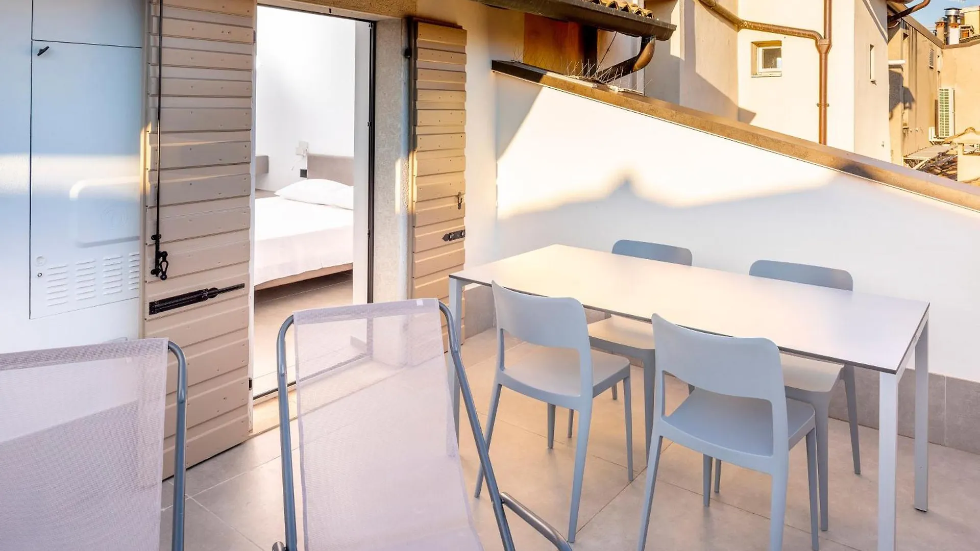 Blumen Apartment Bardolino